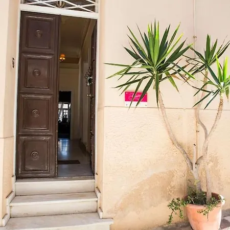 Ermoupolis 1834 Traditional Stone Yard House * Эрмуполис